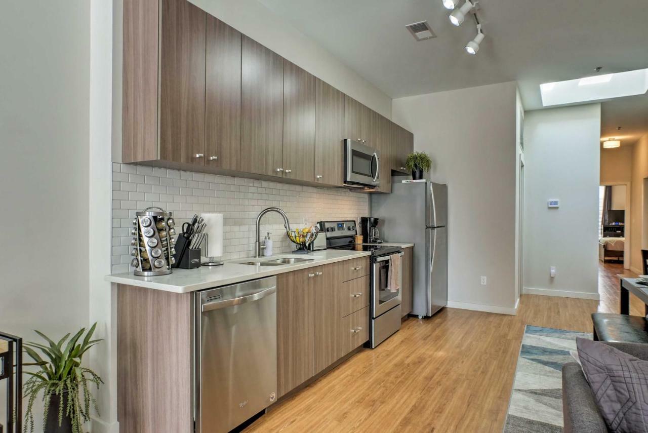 Cityscape 1 - Sleeps 7 Apartman Chattanooga Kültér fotó